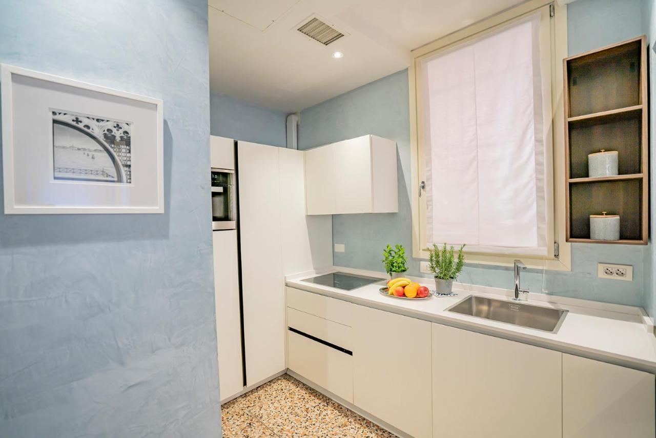 Apartament Dimora Sant'andrea Canal View *